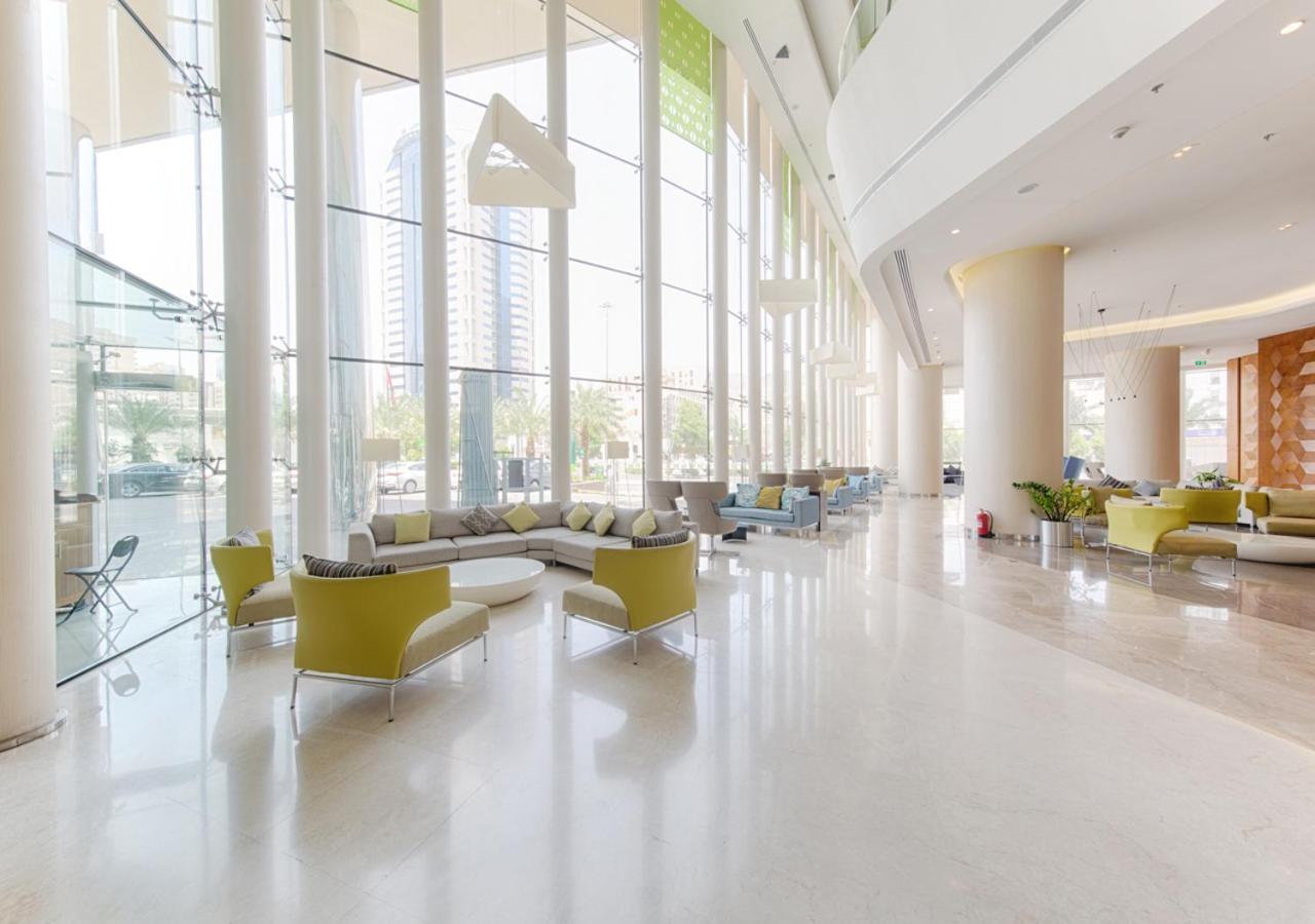 Holiday Suites Al Azizia Mekka Exteriér fotografie The lobby of the hotel
