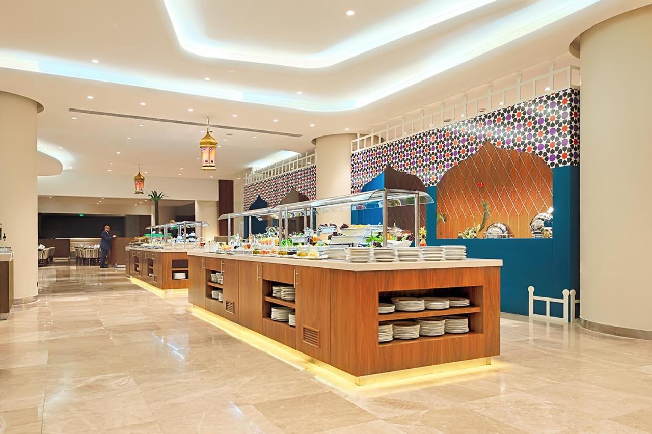 Holiday Suites Al Azizia Mekka Exteriér fotografie The hotel's restaurant