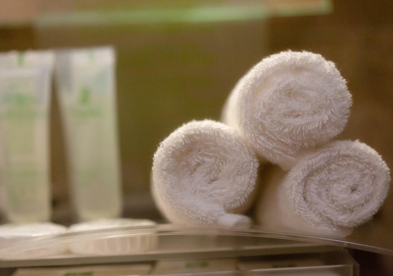 Holiday Suites Al Azizia Mekka Exteriér fotografie Cotton towels